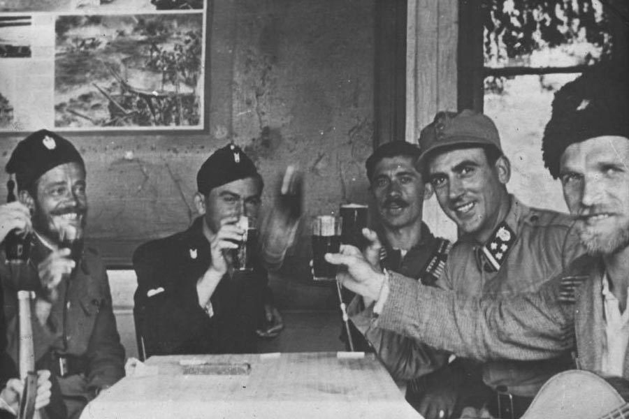 Chetnik commanders meeting with Ustasha authorities and Wehrmacht soldiers in Hotel Bosna, Banja Luka, April-May 1942